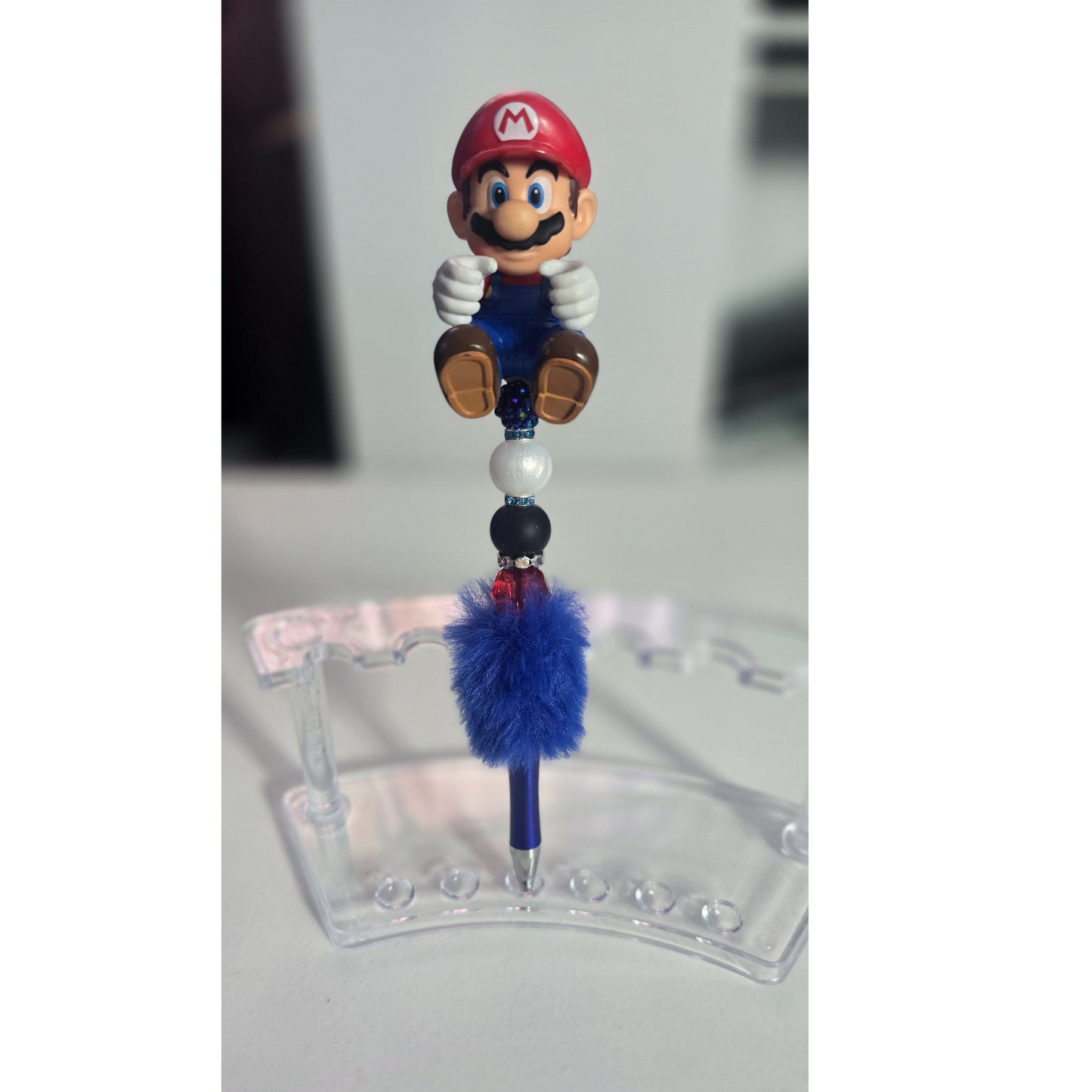 #108 Mario Beaded Pen